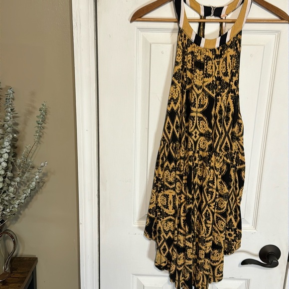 Free People Tops - Free People Tunic Top Black Gold Size Medium